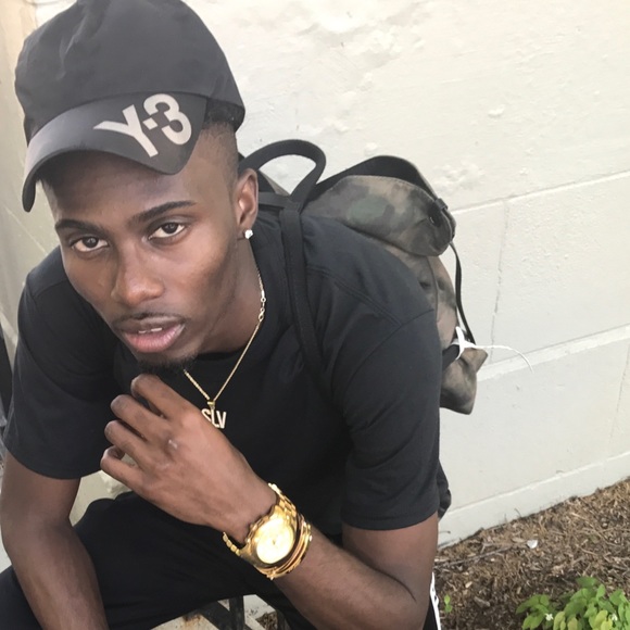 Watch - Picture 2 of 2